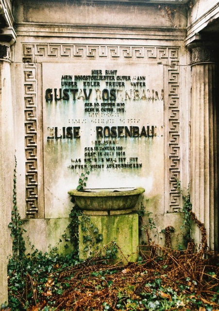 Rosenbaum grave